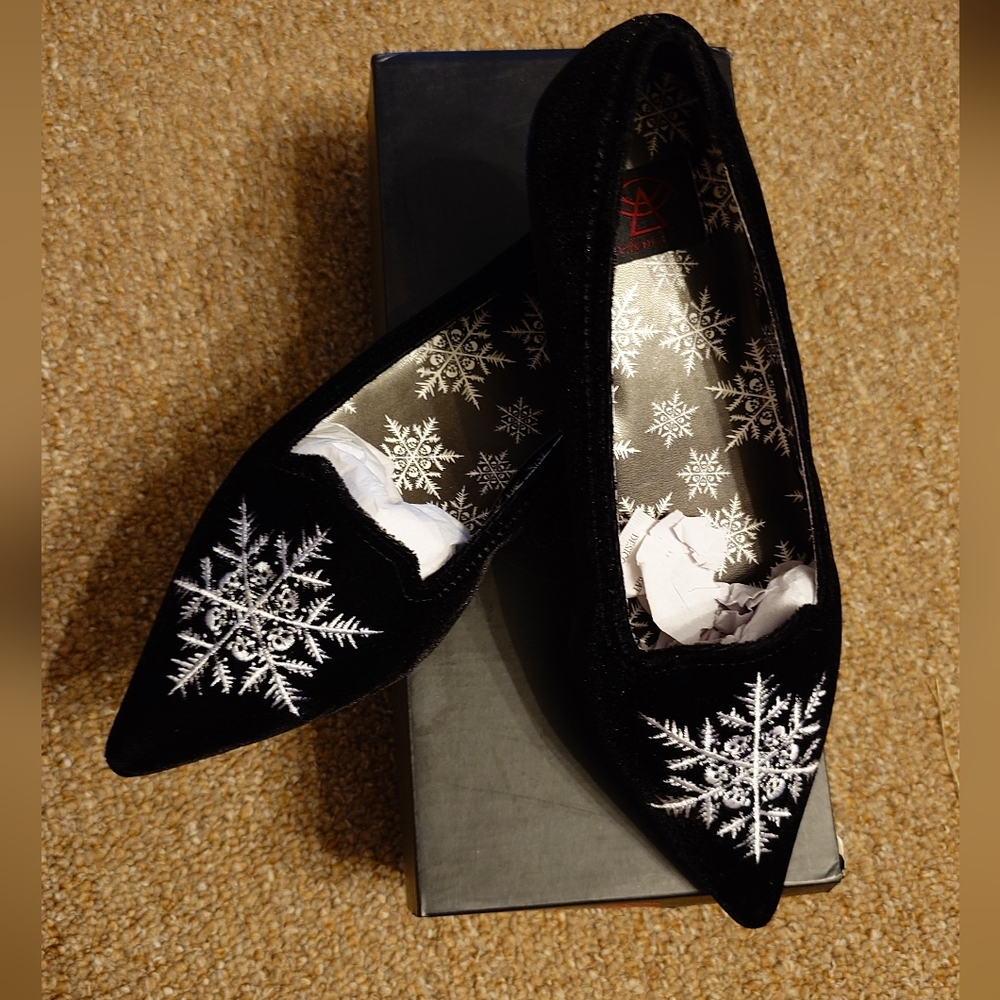 Strange Cvlt Velvet Dagger Flats